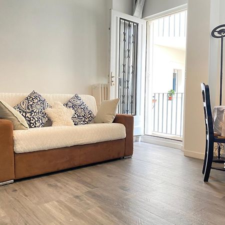 Chic Appartement 2 Bedrooms Phantheon Notre Dame Paris Luaran gambar