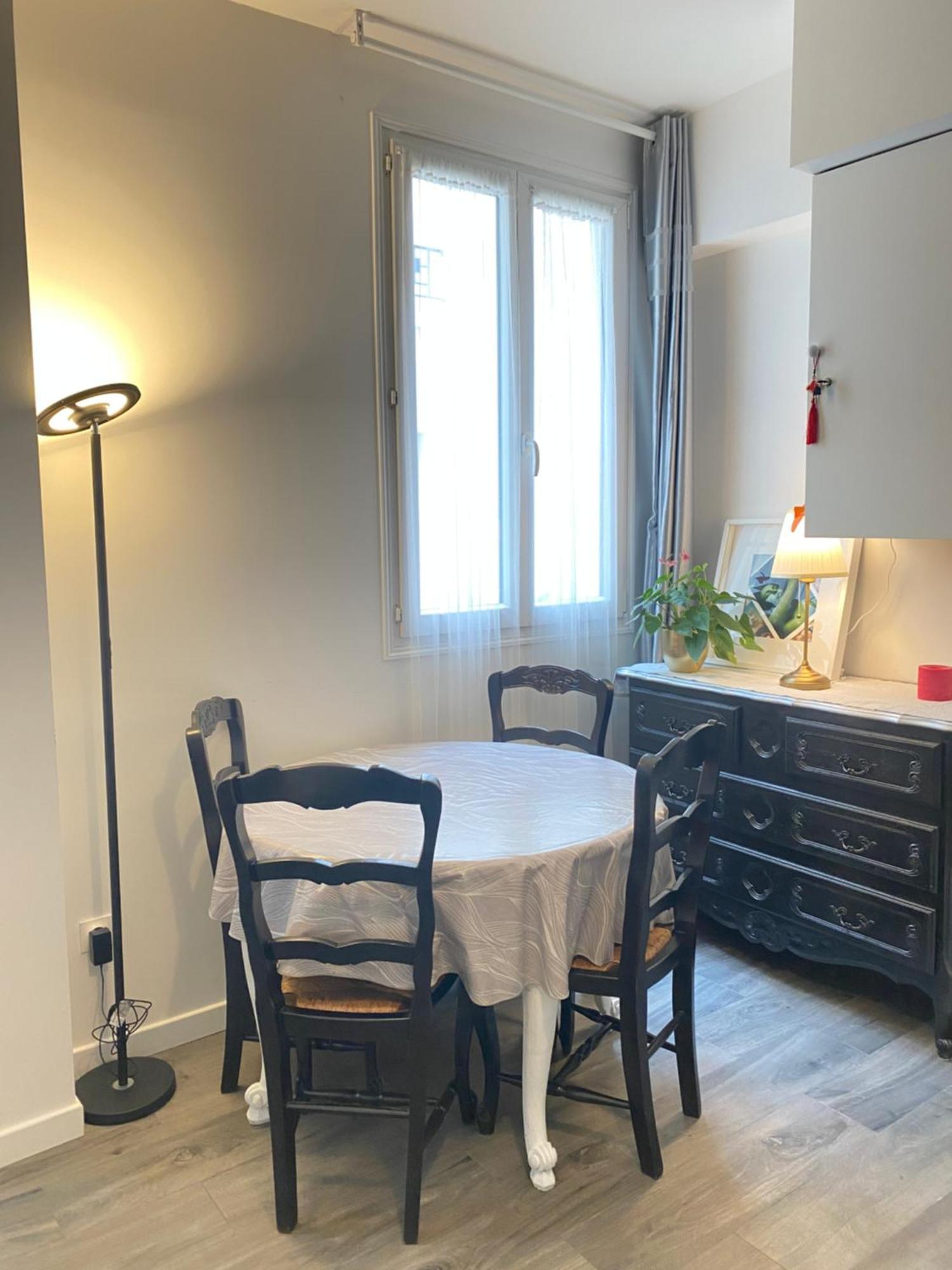 Chic Appartement 2 Bedrooms Phantheon Notre Dame Paris Luaran gambar